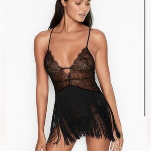 Victoria's Secret Fine Linge LACE & FRINGE SLIP/BABYDOLL